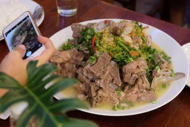 เล้ง Simple bar & bistro